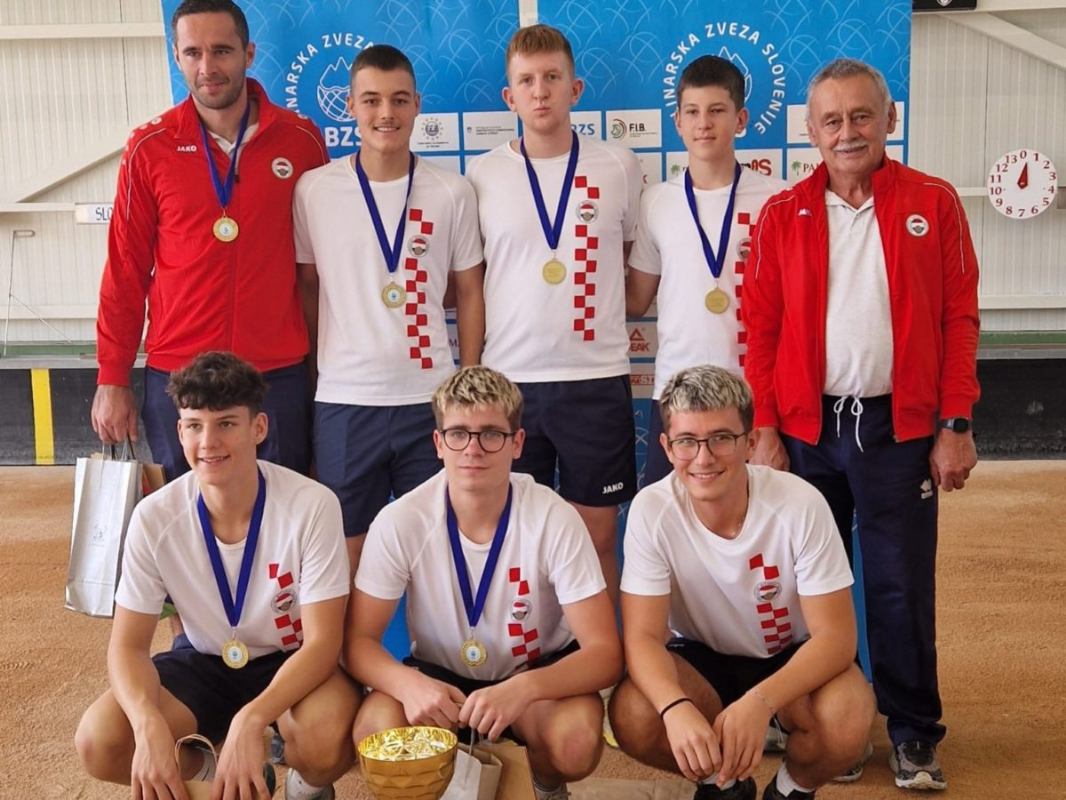 Hrvatska juniorska reprezentacija pobjednica međunarodnog turnira Alpe – Adria U-18 u Goriškim Brdima
