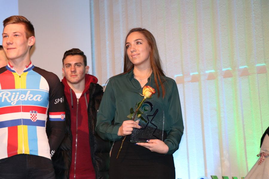 Carrolini Bajrić priznanje Zajednice sportova PGŽ
