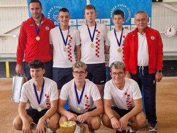 Hrvatska juniorska reprezentacija pobjednica međunarodnog turnira Alpe – Adria U-18 u Goriškim Brdima
